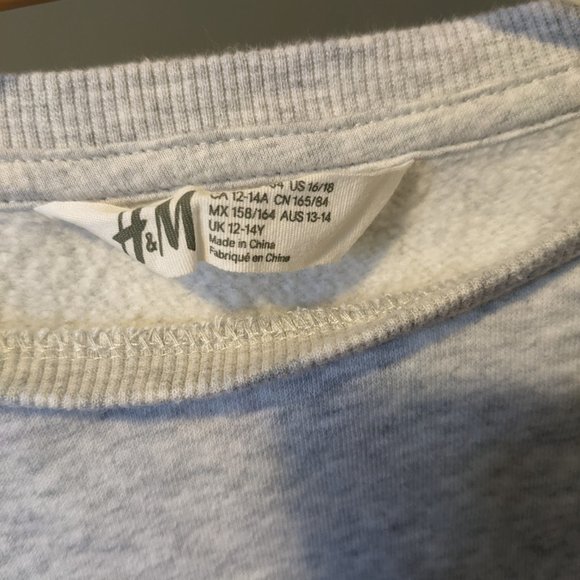 H&M Heather Grey sweatshirt with shoulder sequins - Picture 2 of 2